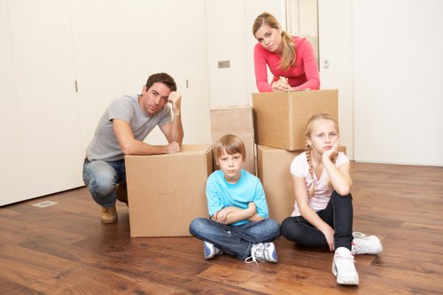 Storage and transport solutions for Queenspark moving services